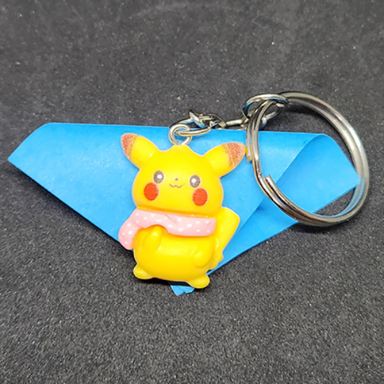 Imagem de Chaveiro Pikachu Cachecol Rosa